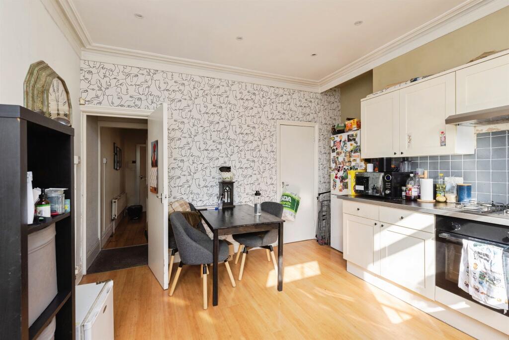 House in Leeds, Kirkstall - View 5
