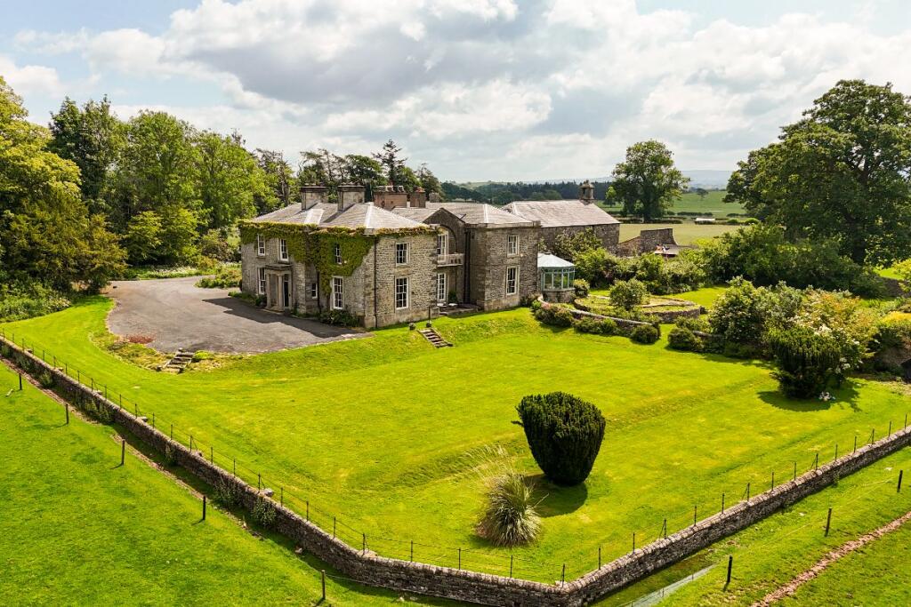 Main image of property: Summerfield House, Kirkby Lonsdale, Carnforth, LA6 2HP