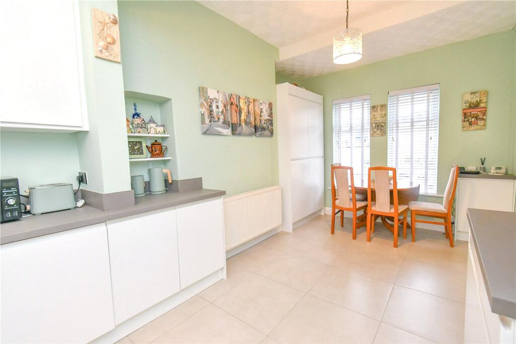 Deva Road, West Kirby, Wirral photo 4