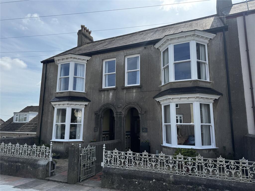 Main image of property: Cross Park, Pennar, Pembroke Dock, Pembrokeshire, SA72