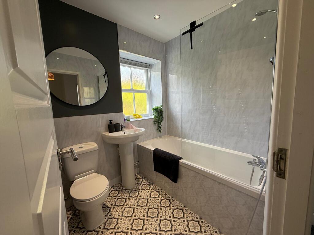 House in Sheffield - View 5