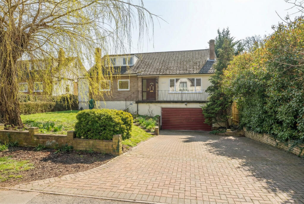 Main image of property: Derek Road, Maidenhead, SL6