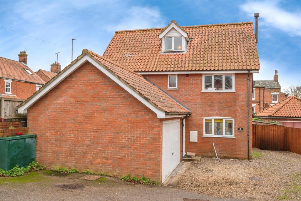 Main image of property: Cromer Road, North Walsham