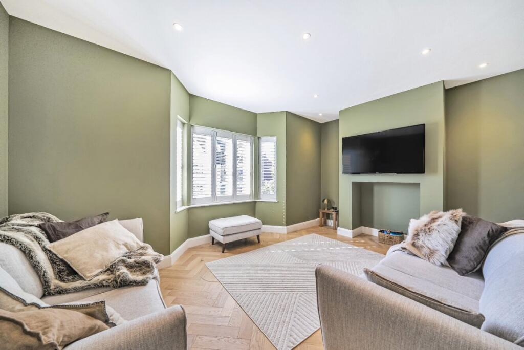 House in London - View 3
