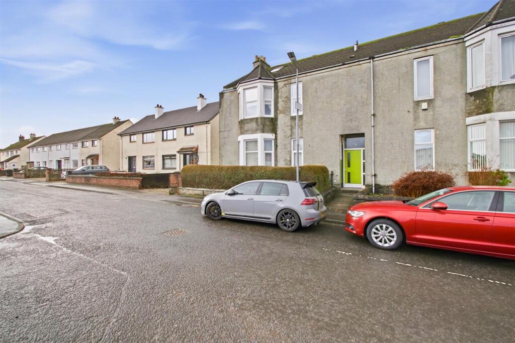 Main image of property: Chapelton Gardens, Dumbarton