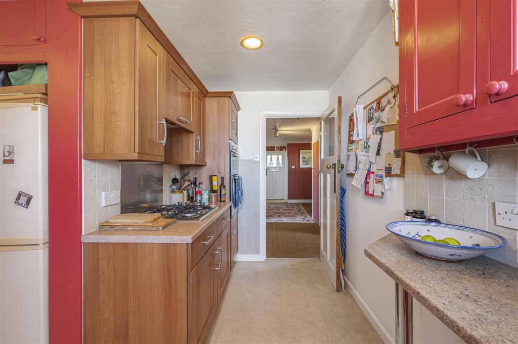 Apartment in Lewes, Seaford - More