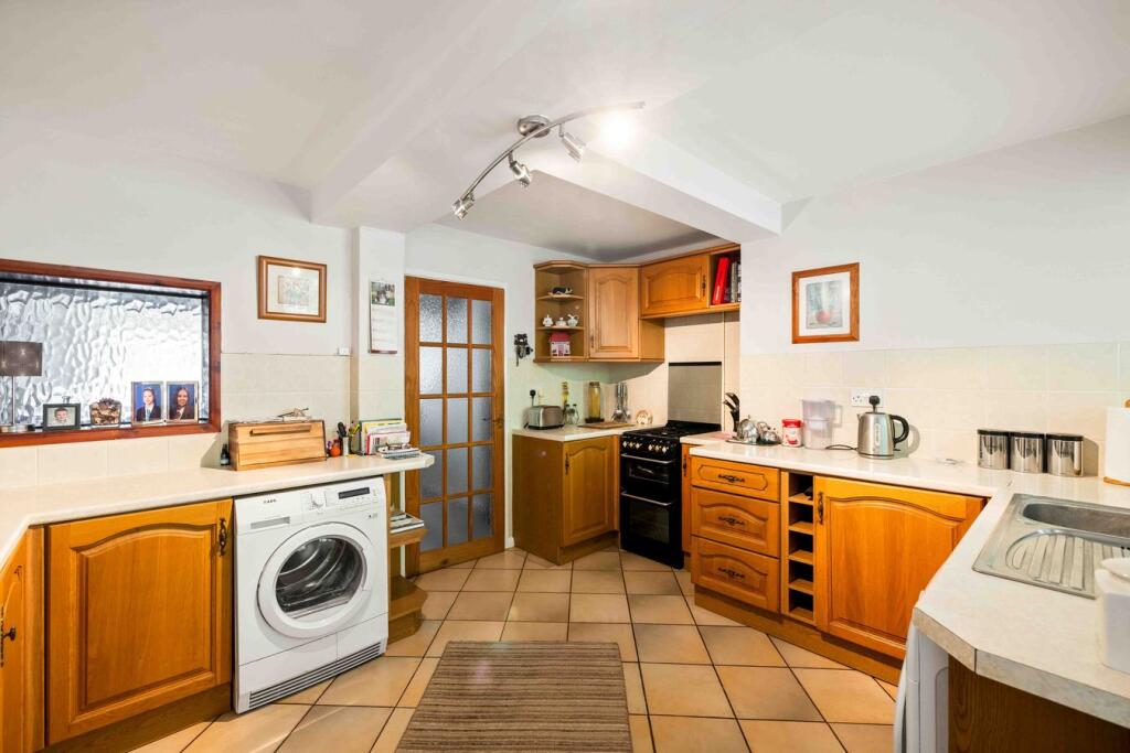 House in Dover - View 3