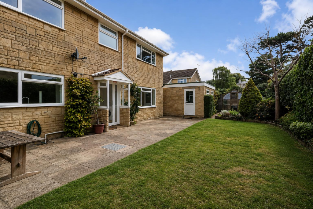Property photo 8