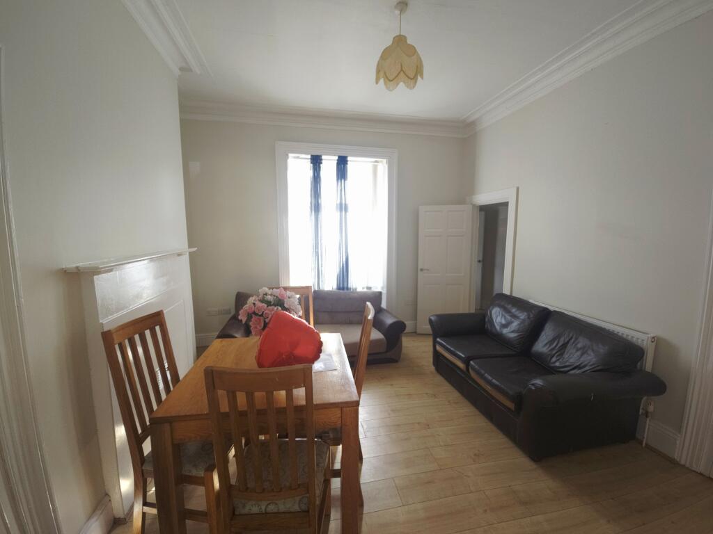 Apartment in Sunderland, North East - View 5