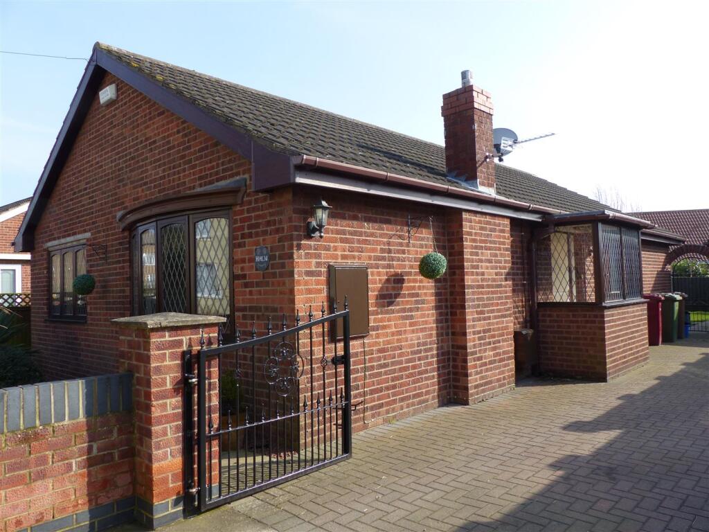 Main image of property: Low Cross Street, Crowle
