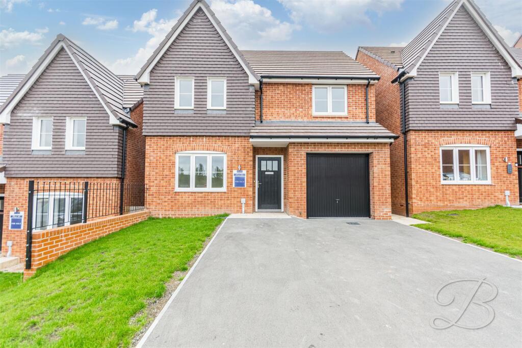 3-bed detached on The Poplar, Plot 49 & 50, High Oakham Hill, Mansfield, £370,000