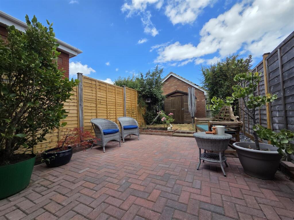 House in Portsmouth - View 2