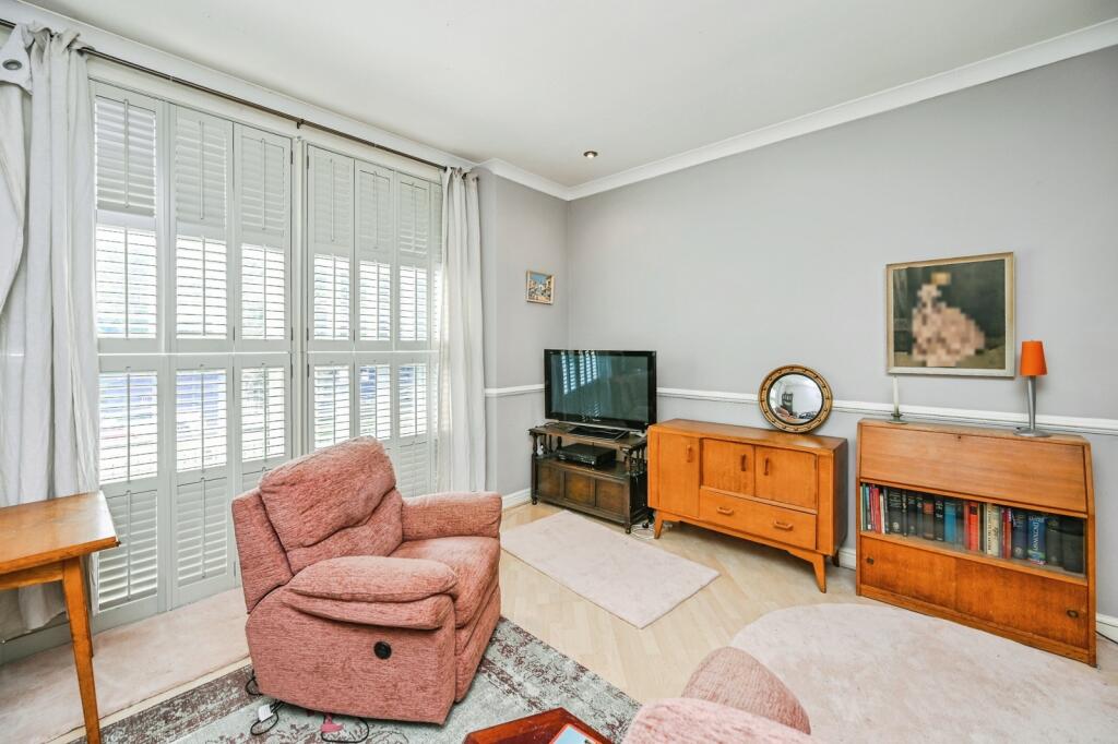 Apartment in Liverpool, Dingle - View 3