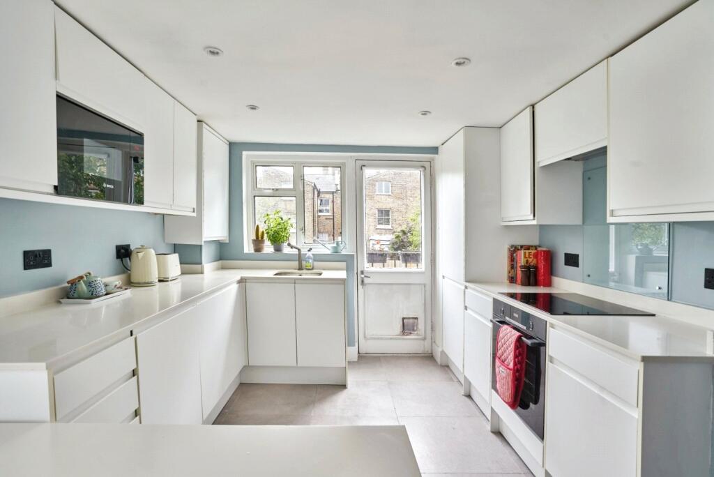 Apartment in London, Bellenden - View 4