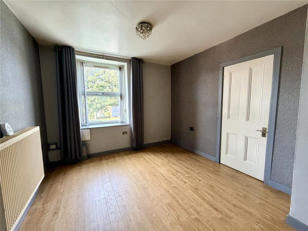 House in Bangor, Gwynedd - View 2