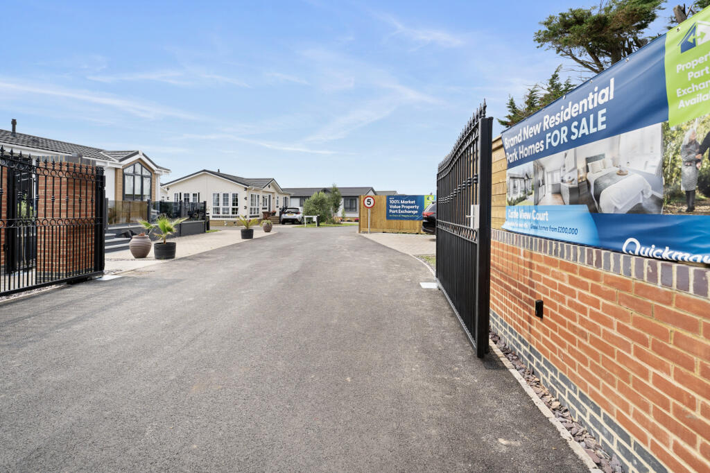House in Wealden, Pevensey - View 3