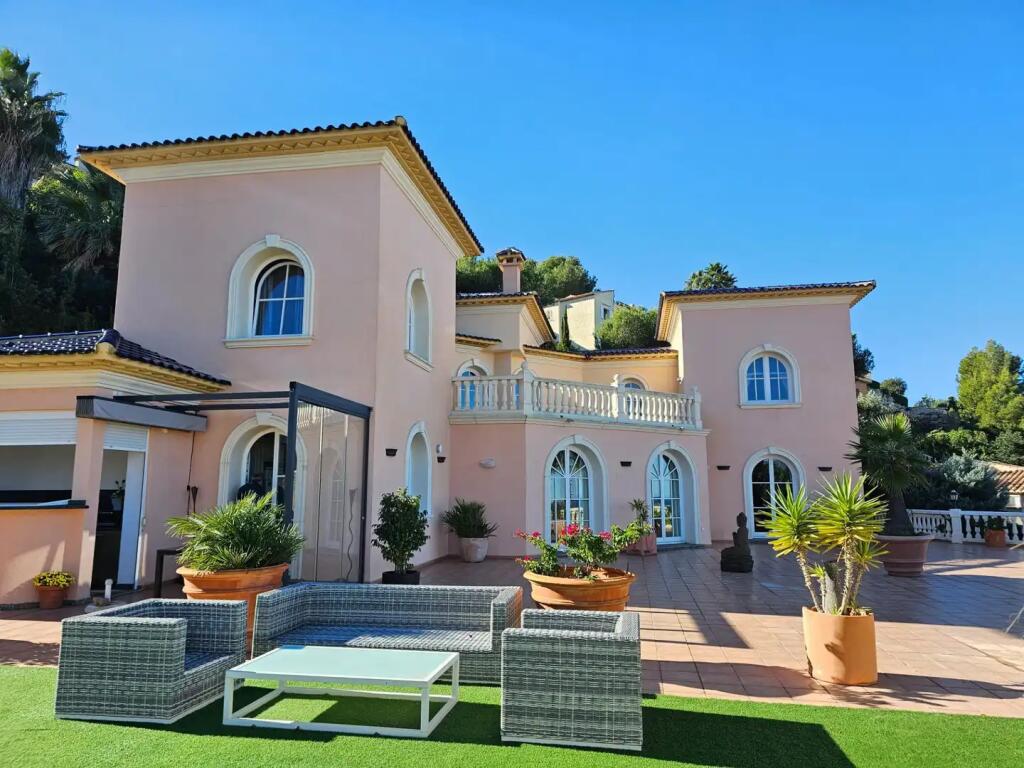 Main image of property: Valencia, Alicante, Pedreguer