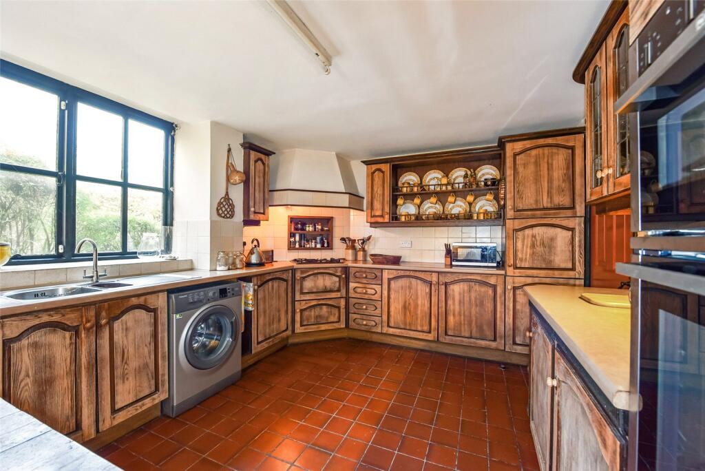 House in Chichester, Stoughton - View 4