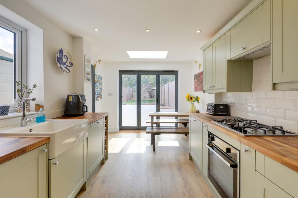 Main image of property: Knowles Hill Crescent, Hither Green, SE13