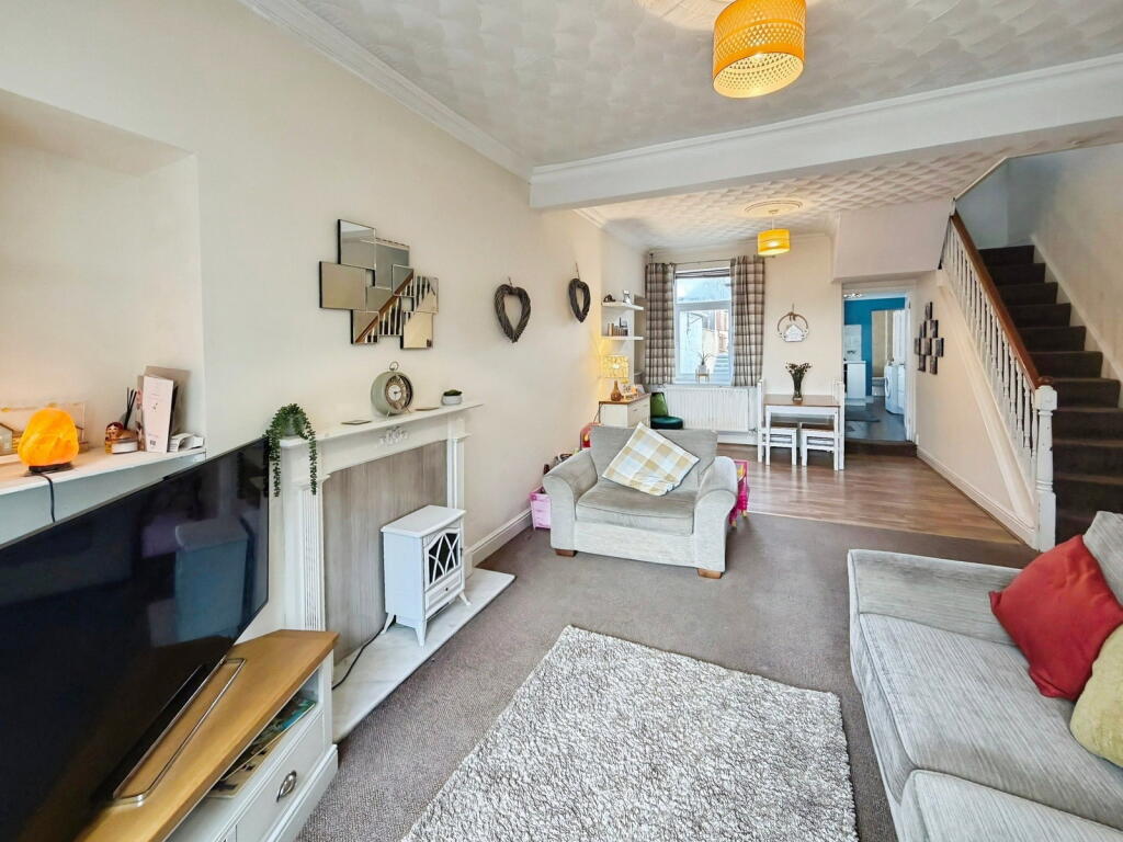 House in Swansea, Cockett - View 2