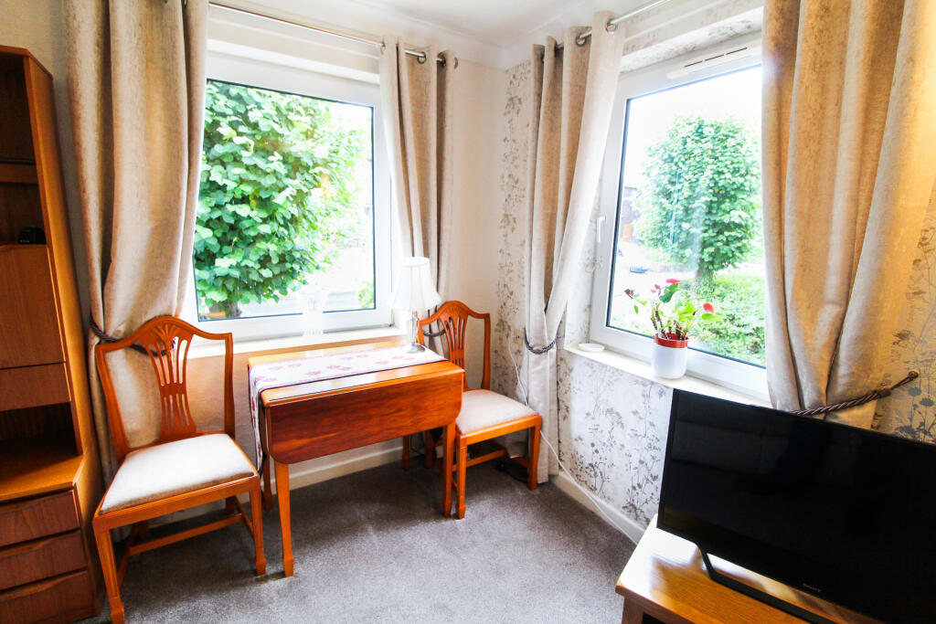 Flat  Rectory Court.  Church Lane, Marple photo 3