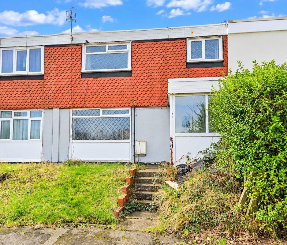 Main image of property: 16 Stonecliffe Gardens, Leeds, LS12 5BA