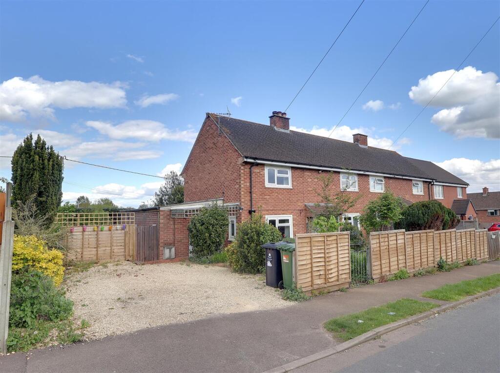 Main image of property: Vauxhall, Newent