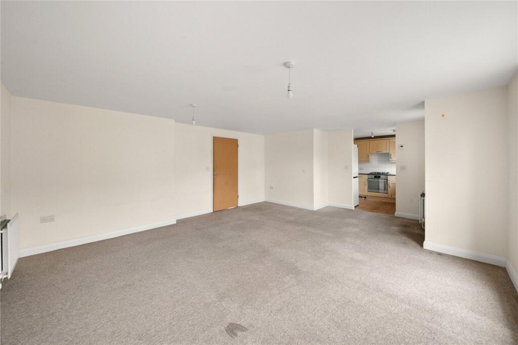 Apartment in London - View 3