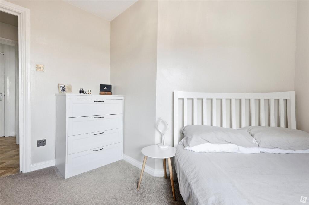 Tallow Gate, South Woodham Ferrers, Chelmsford, Essex, CM3 - View 5