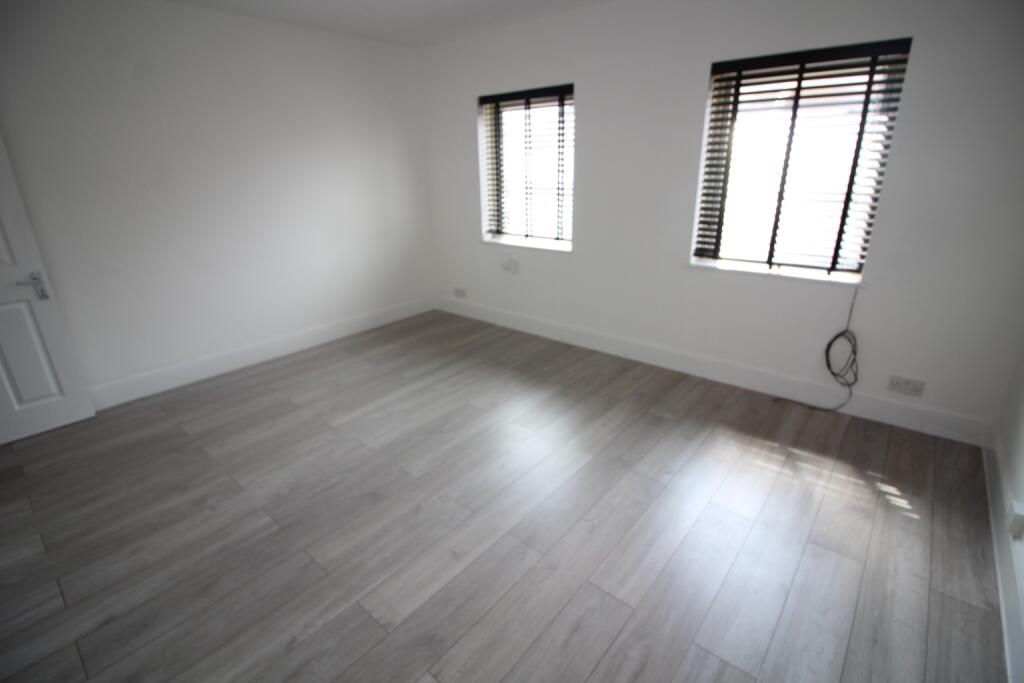 Apartment in Dartford - View 2