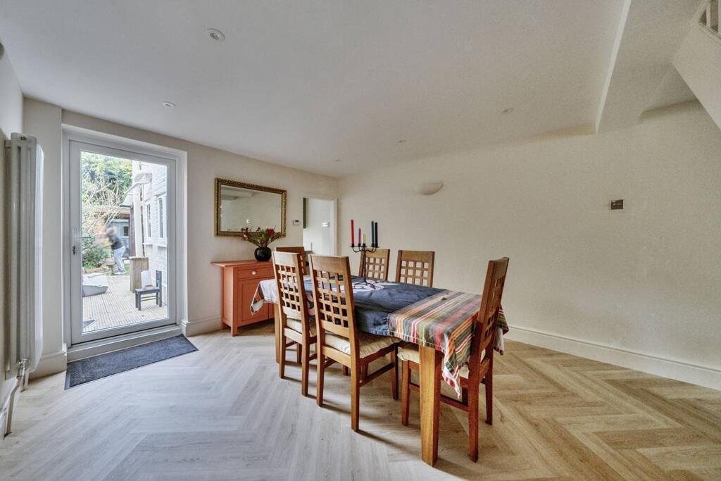 Main image of property: Lower Mortlake Road, Richmond, TW9