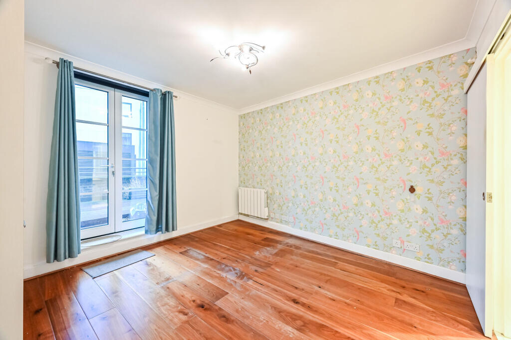 Apartment in London - View 5