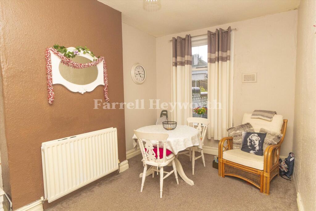 Arnside Crescent, Morecambe photo 4
