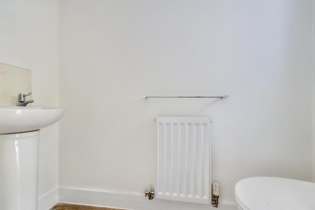 House in Nottingham, Long Eaton - View 5
