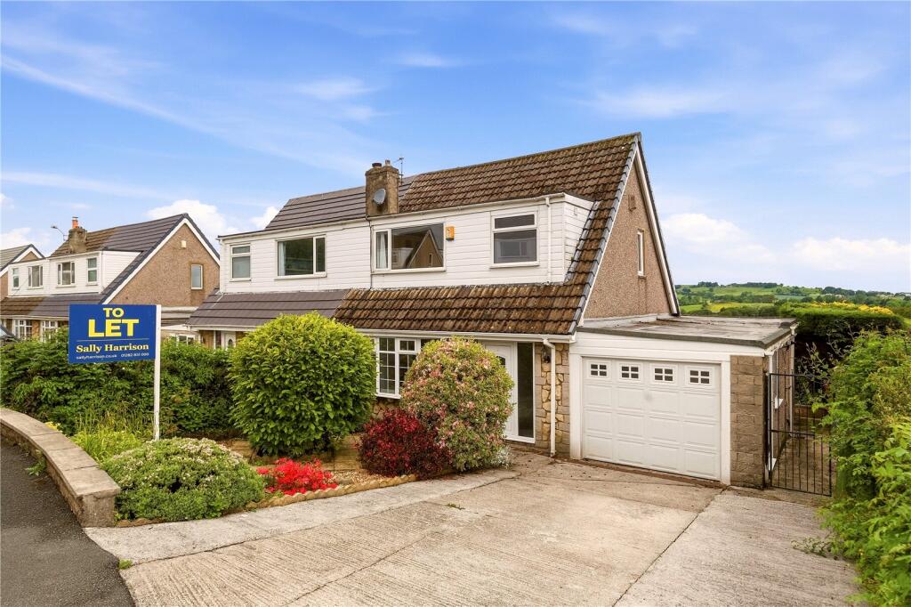 Main image of property: Quernmore Drive, Kelbrook, Barnoldswick, Lancashire, BB18