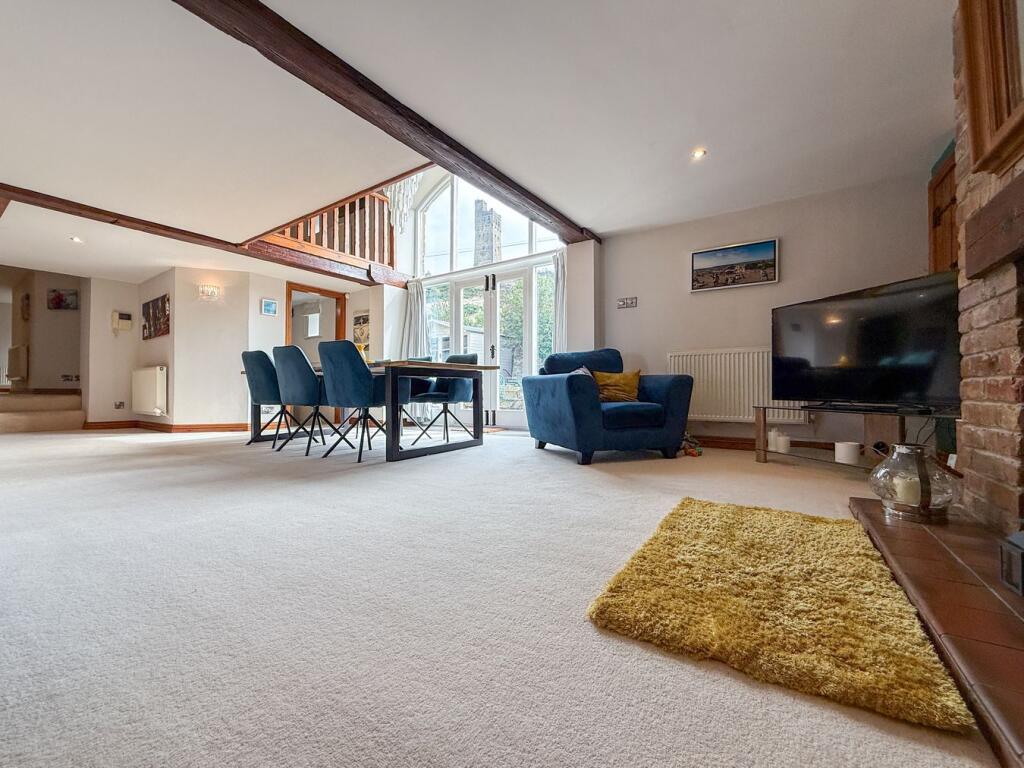 House in Huddersfield - More