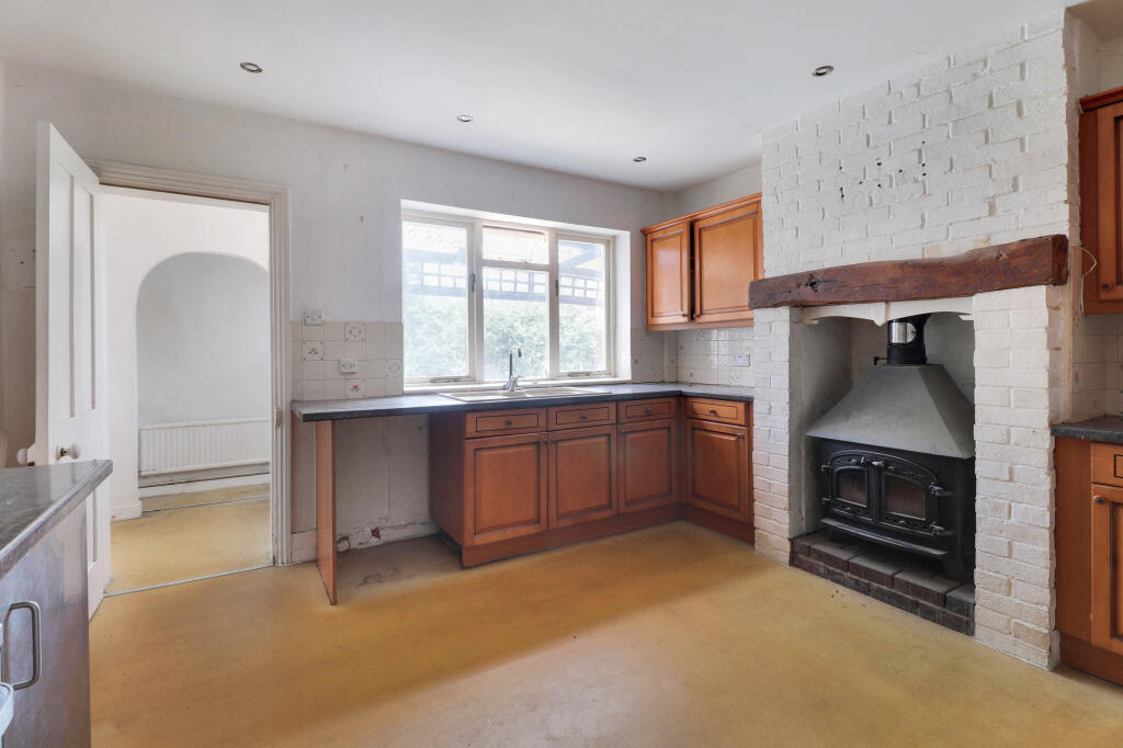 House in Ashford, Shadoxhurst - View 5