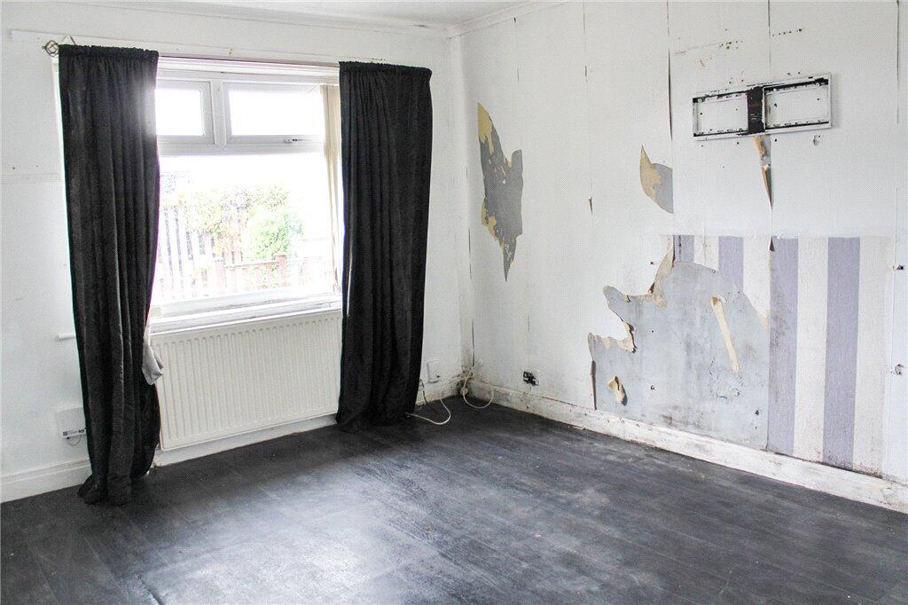 House in Bradford, Spring Bank, Keighley - View 2