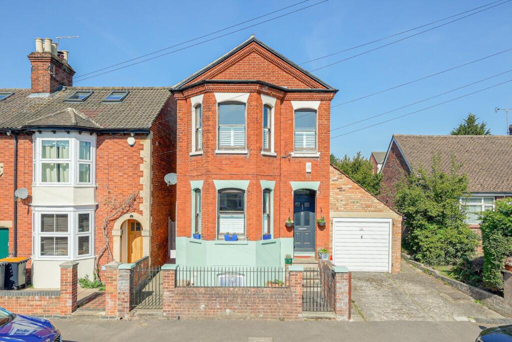 Main image of property: Albany Road, Leighton Buzzard