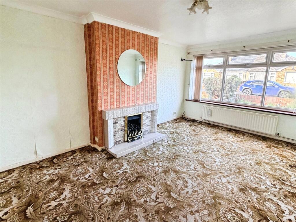 House in Doncaster, Barnby Dun with Kirk Sandall - View 4