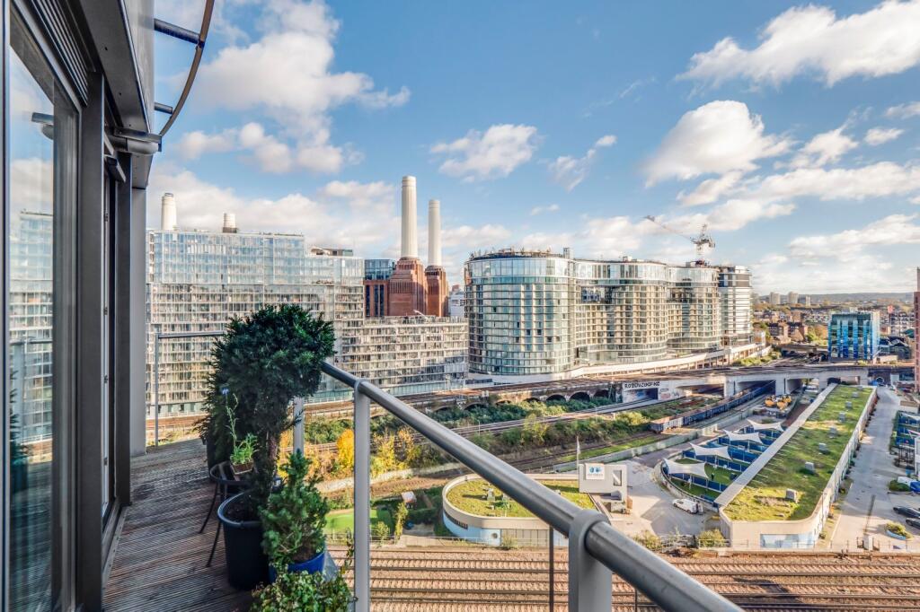 Apartment in London - View 5
