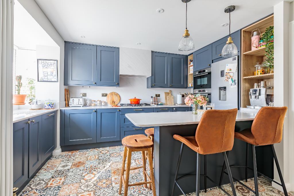 House in Bristol, Lyde Green, Emersons Green - More