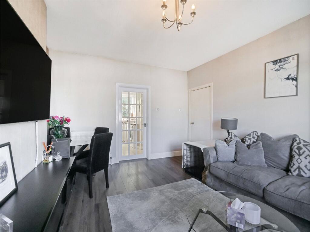 Apartment in Glasgow - View 5