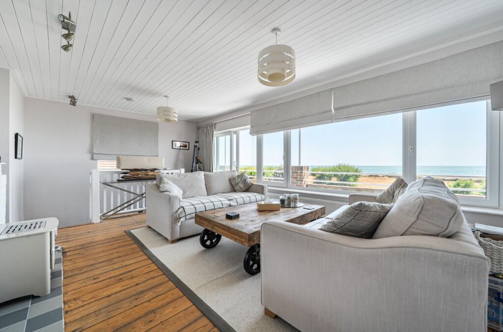 House in Chichester, Selsey - View 2