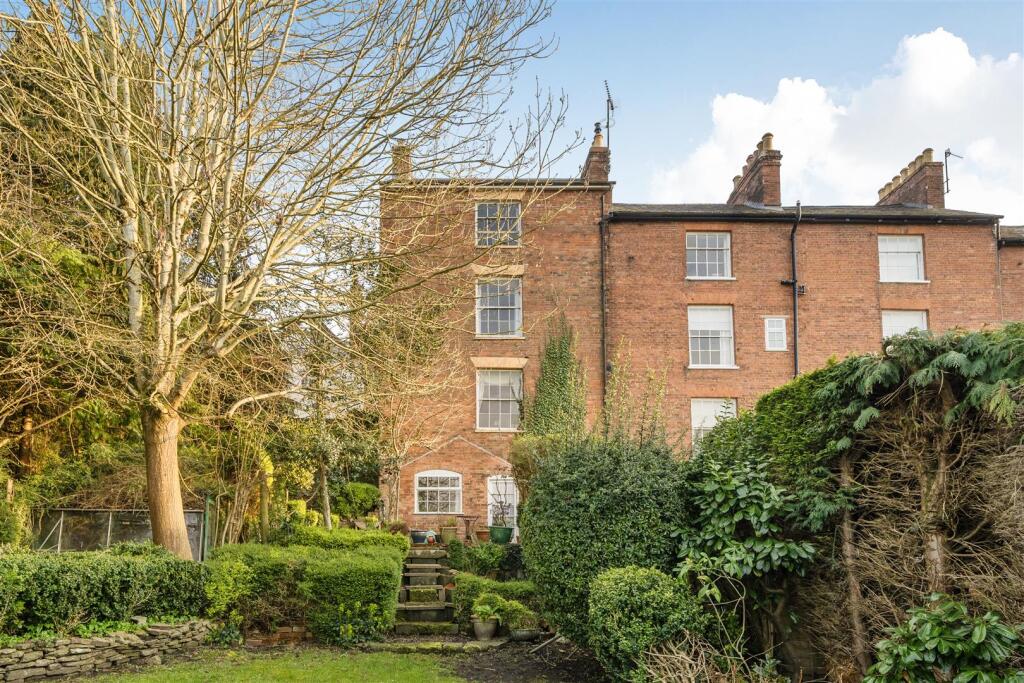 4-bed terraced on 5 Upper Linney, Ludlow, SY8 1EF, £200,000