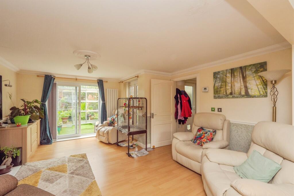 House in Dorchester - View 4