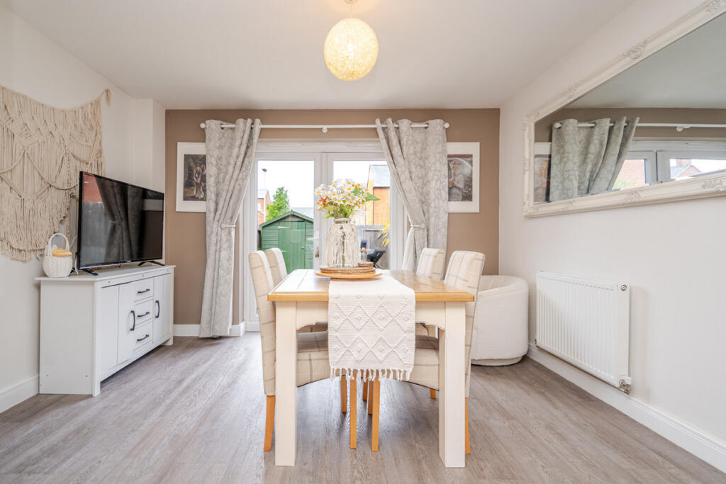 House in Milton Keynes - View 4