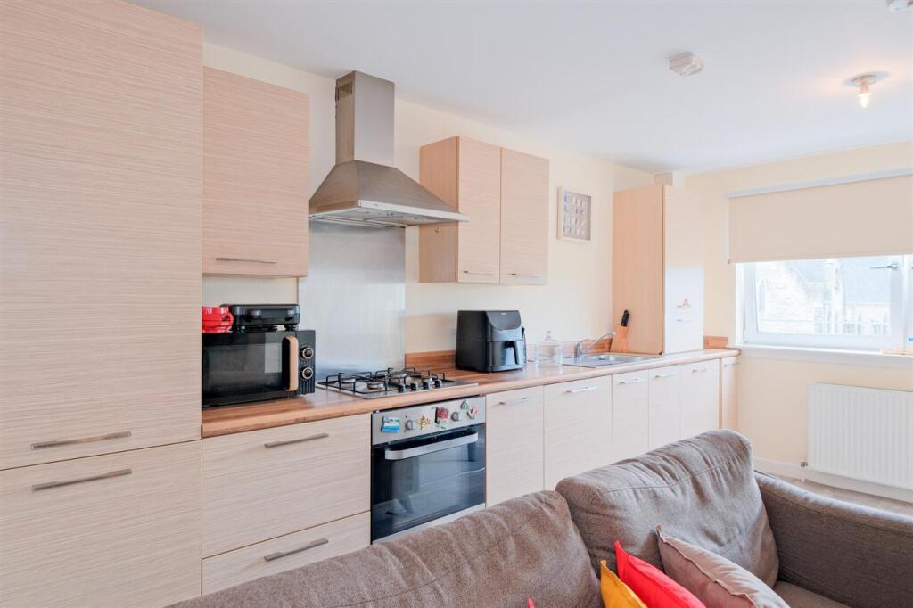 Apartment in Hamilton, Laighstonehall - More