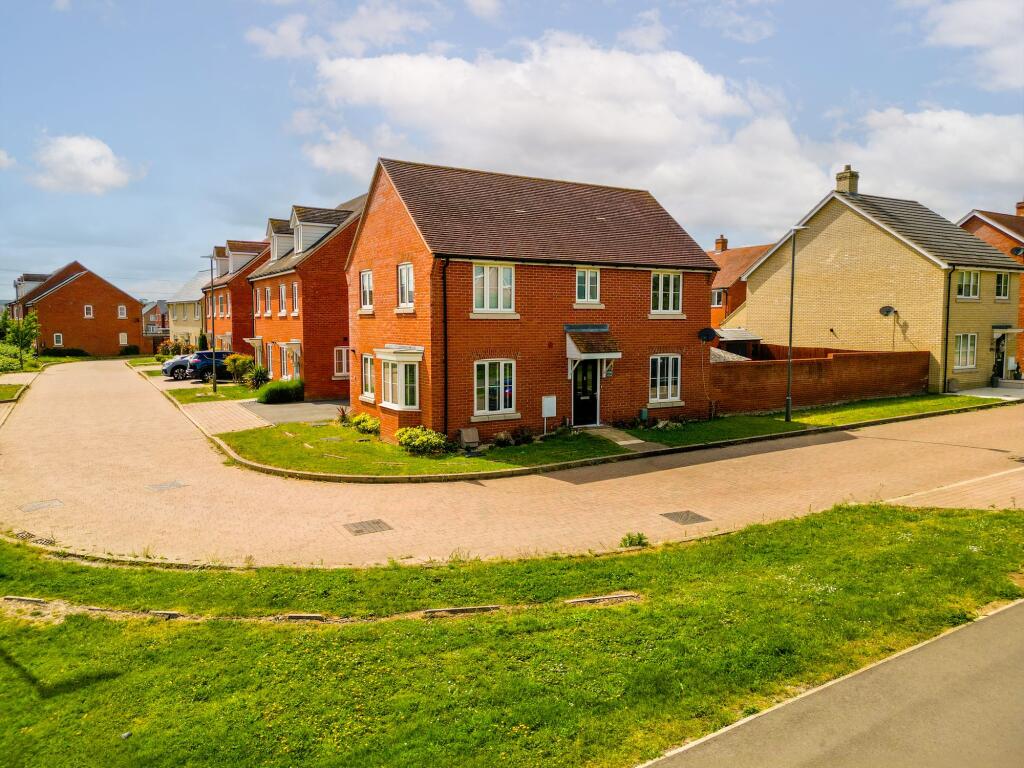 Main image of property: Kirkes Way, Aylesbury, HP18