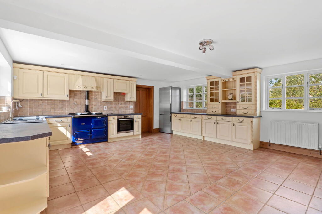 Littlewood, Abbots Morton, Worcestershire. WR7 4NA - View 2